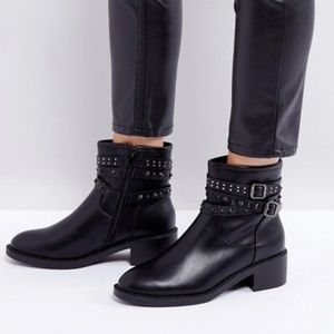 ASOS Black Studded Flat Ankle Boots Size 10 (NEW)